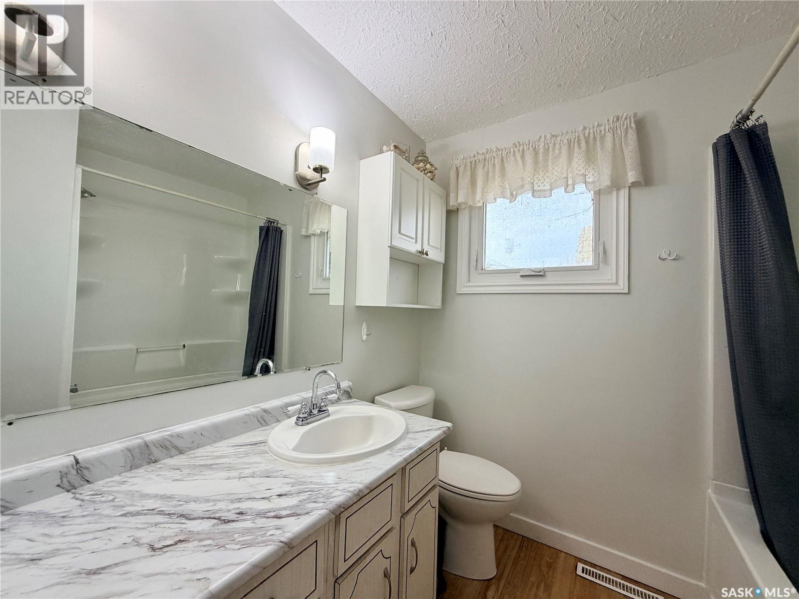 9019 Abbott Avenue, North Battleford, Saskatchewan  S9A 3E8 - Photo 13 - SK024327