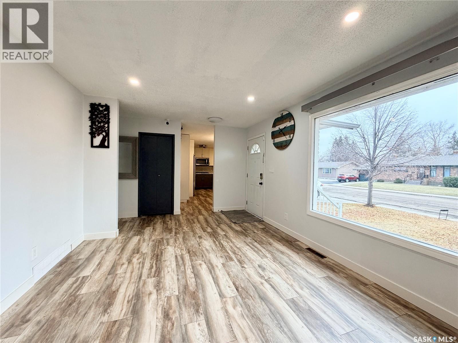 9019 Abbott Avenue, North Battleford, Saskatchewan  S9A 3E8 - Photo 3 - SK024327