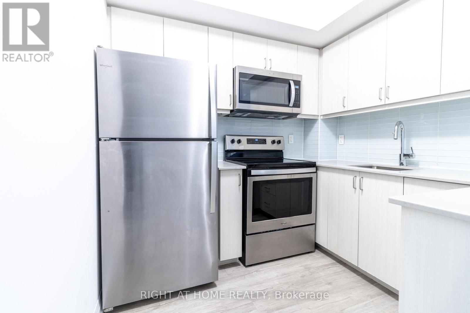 414 - 55 Smooth Rose Court, Toronto, Ontario  M2J 0G7 - Photo 7 - C12559856