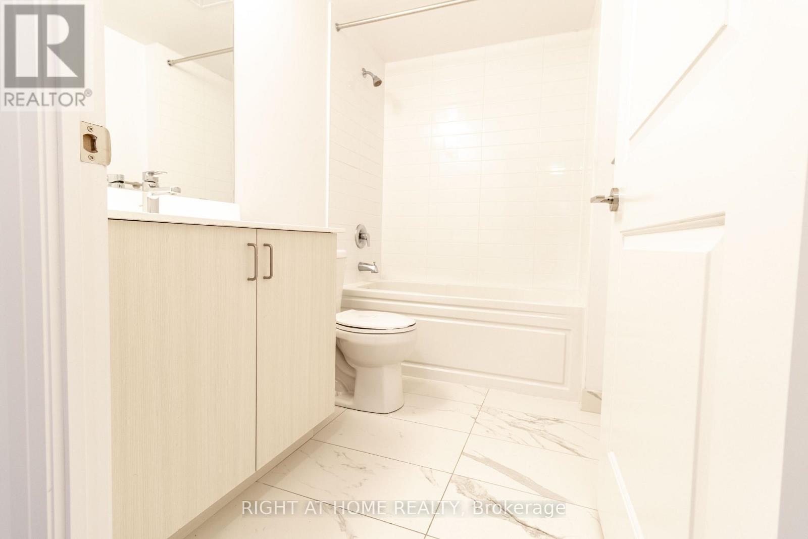 414 - 55 Smooth Rose Court, Toronto, Ontario  M2J 0G7 - Photo 9 - C12559856