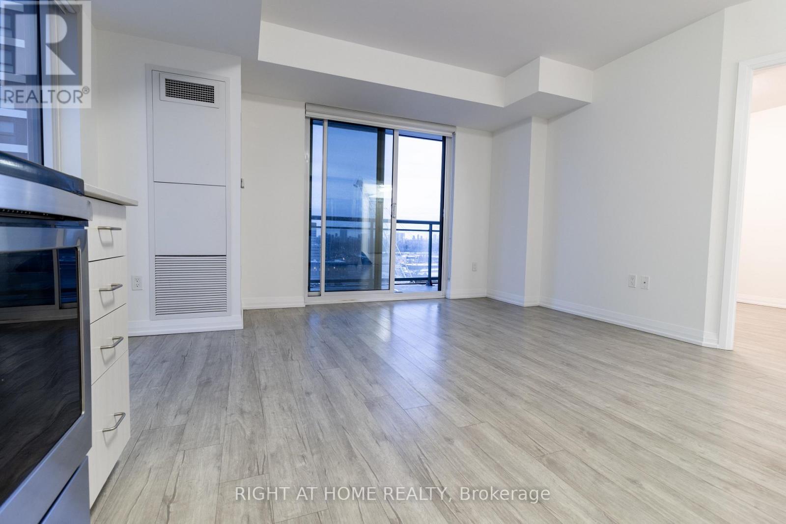 1409 - 55 Smooth Rose Court, Toronto, Ontario M2J 0G7 - Photo 10 - C12559860