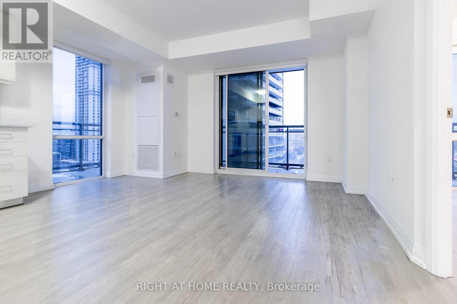 1409 - 55 Smooth Rose Court, Toronto, Ontario M2J 0G7 - Photo 9 - C12559860