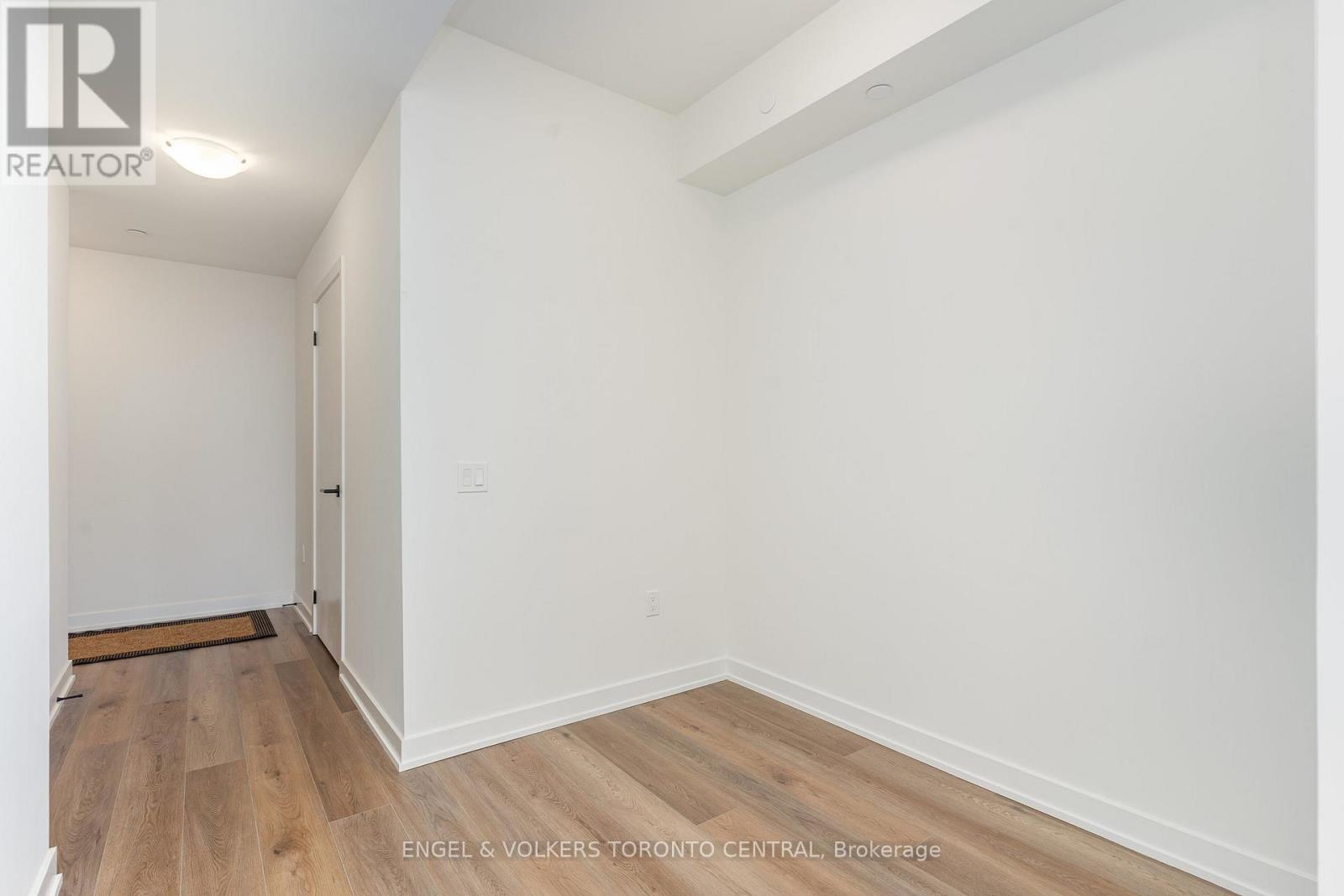 613 - 1 Quarrington Lane, Toronto, Ontario  M3C 0S4 - Photo 12 - C12559922