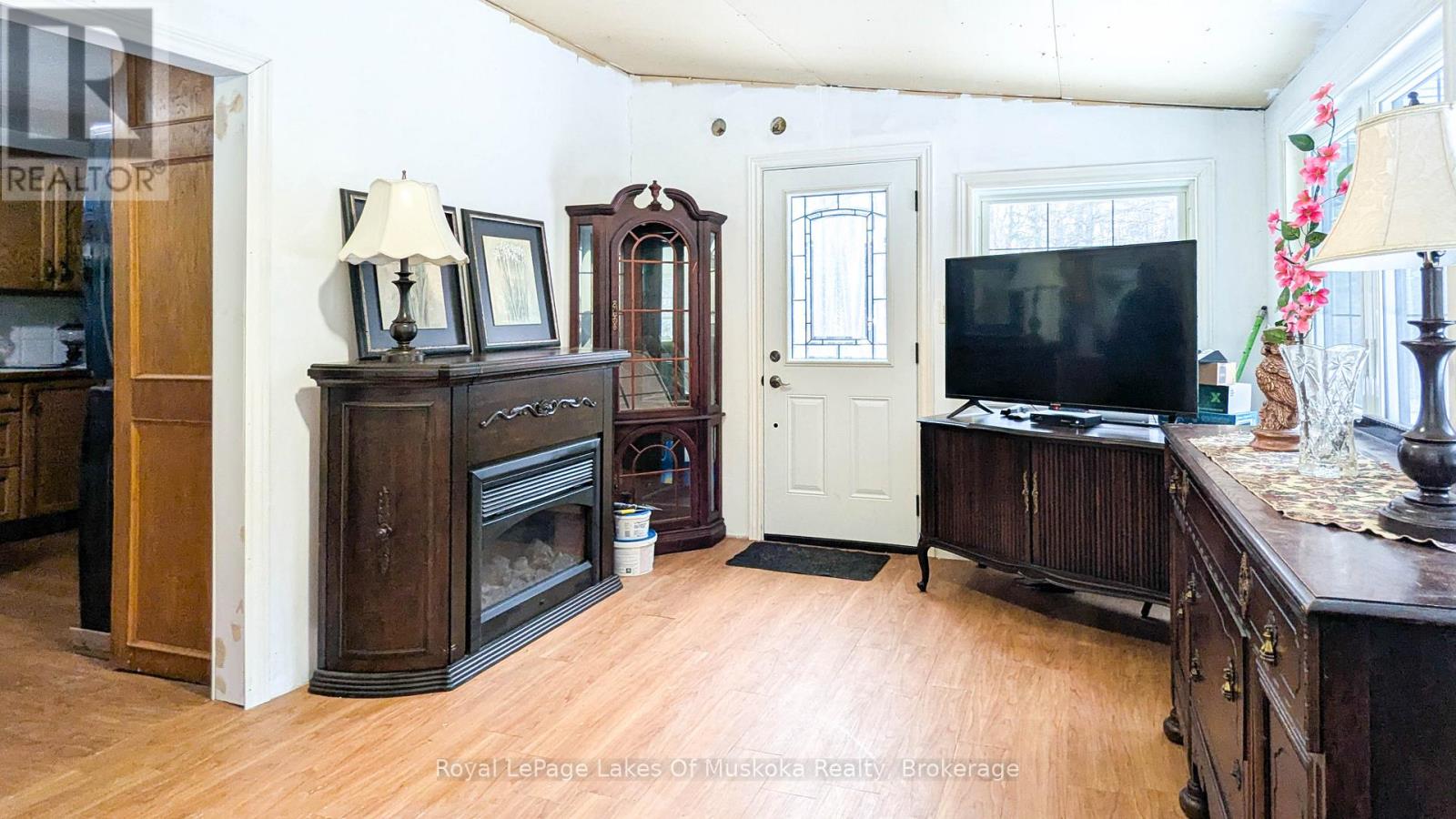 2551 Yearley Road, Huntsville, Ontario  P0B 1M0 - Photo 21 - X12546718