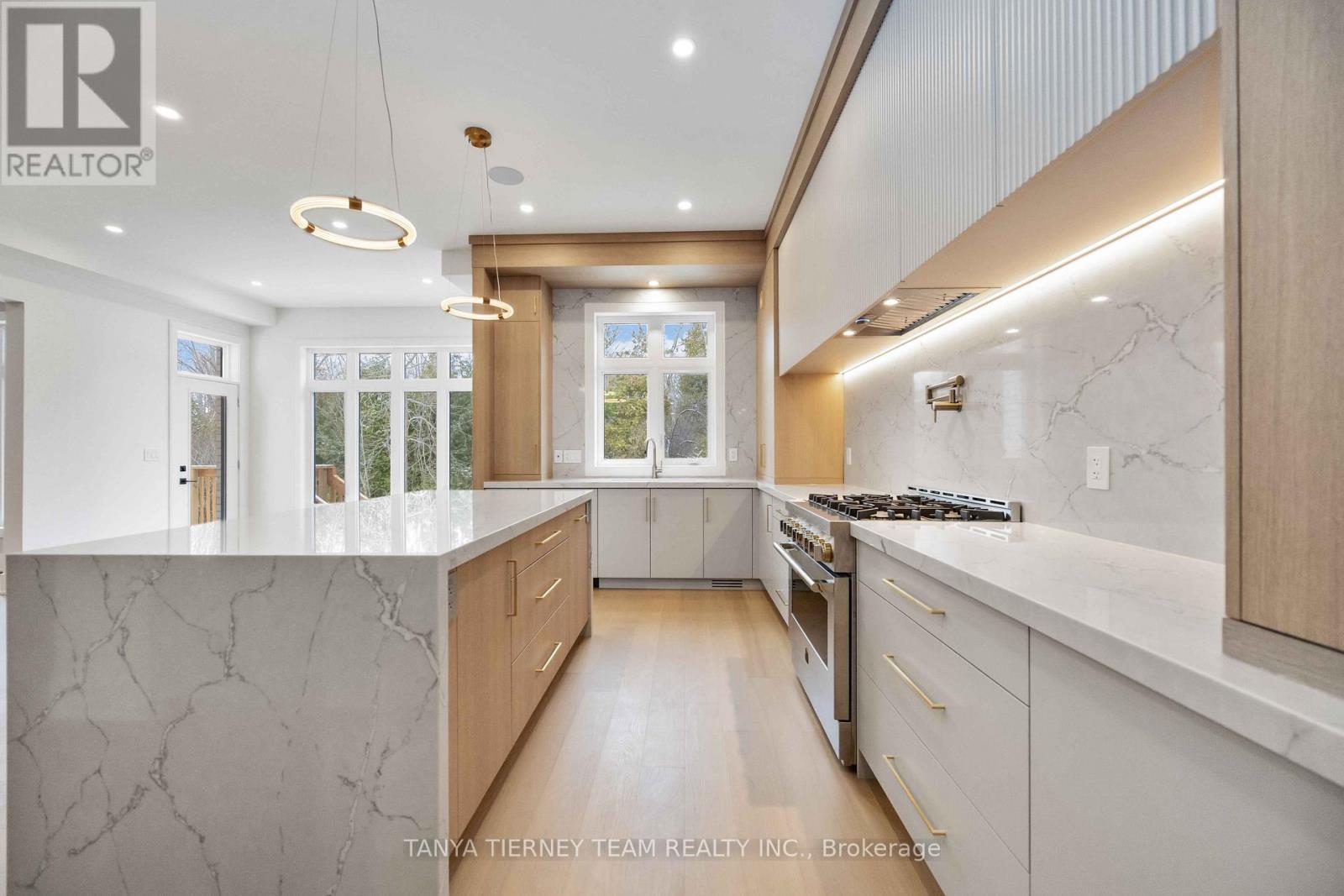 50 Carnwith Drive W, Whitby, Ontario  L1M 2N1 - Photo 11 - E12559938