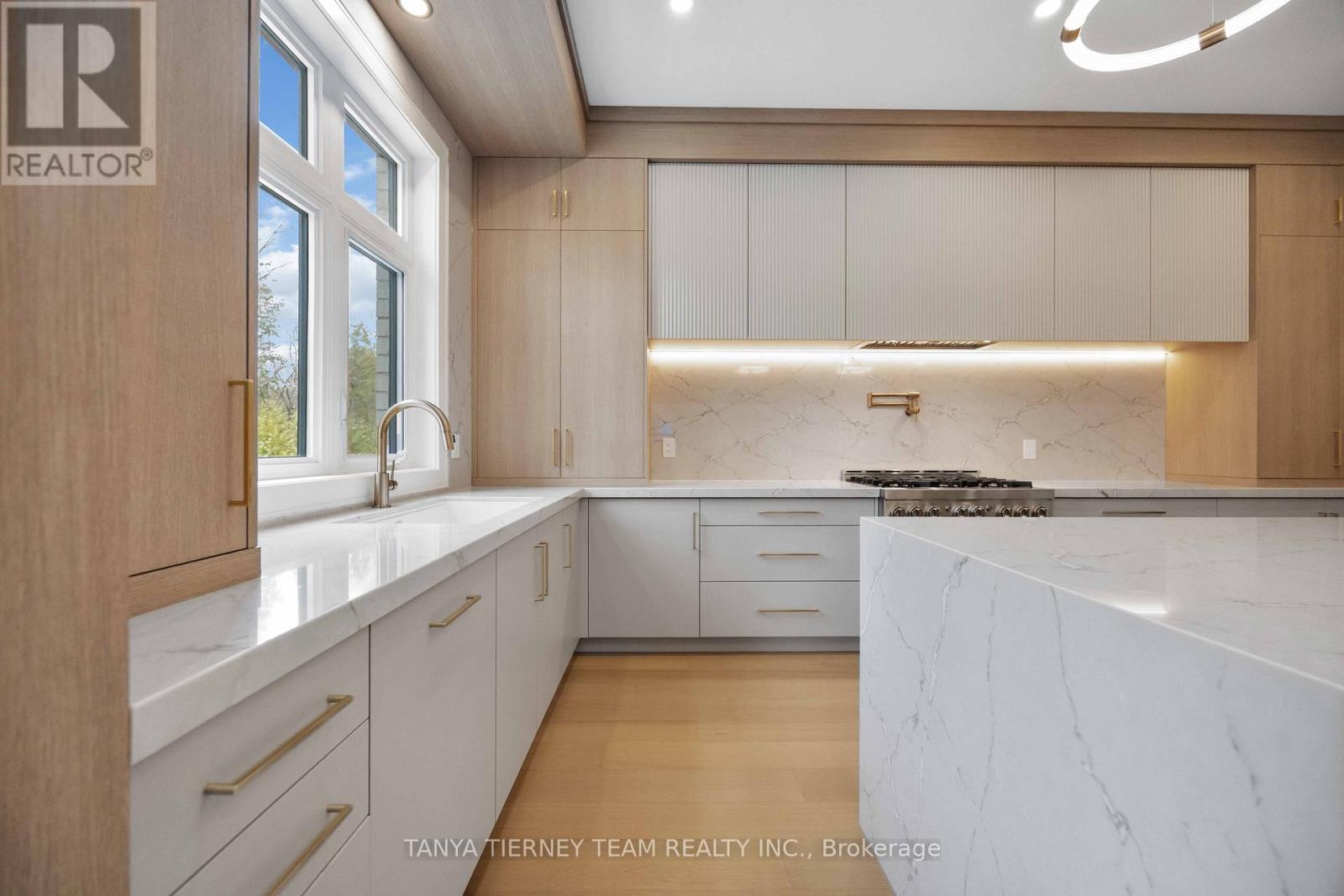 50 Carnwith Drive W, Whitby, Ontario  L1M 2N1 - Photo 13 - E12559938