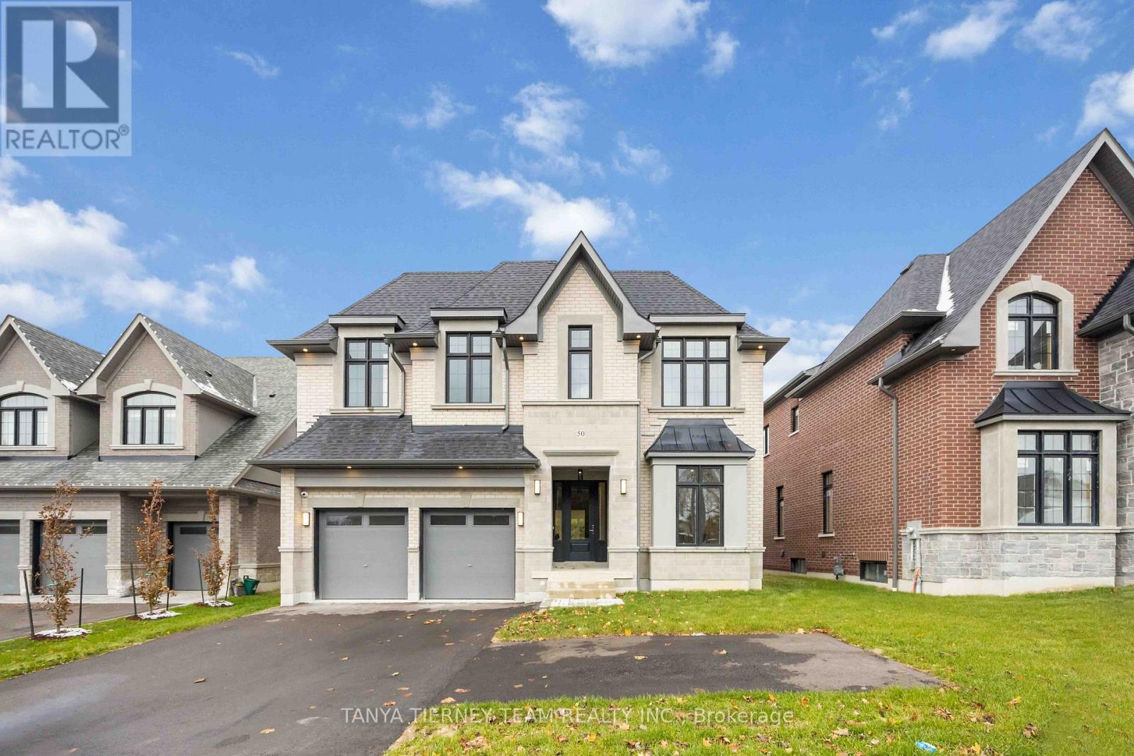 50 Carnwith Drive W, Whitby, Ontario  L1M 2N1 - Photo 2 - E12559938