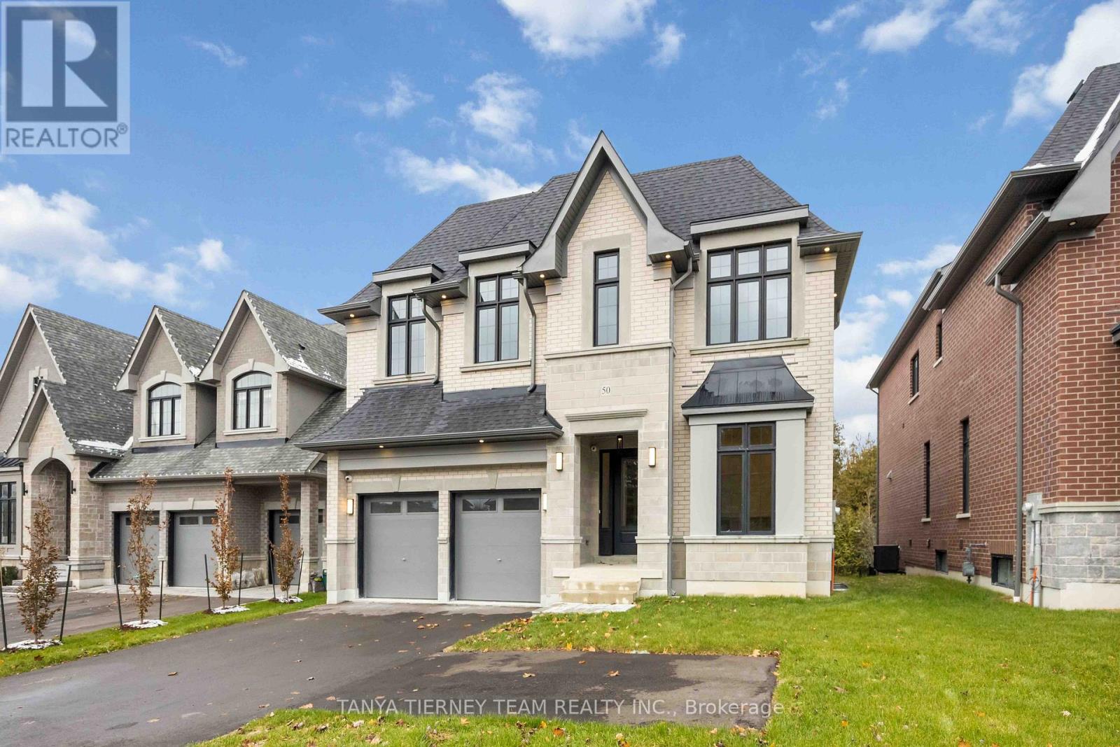 50 Carnwith Drive W, Whitby, Ontario  L1M 2N1 - Photo 3 - E12559938