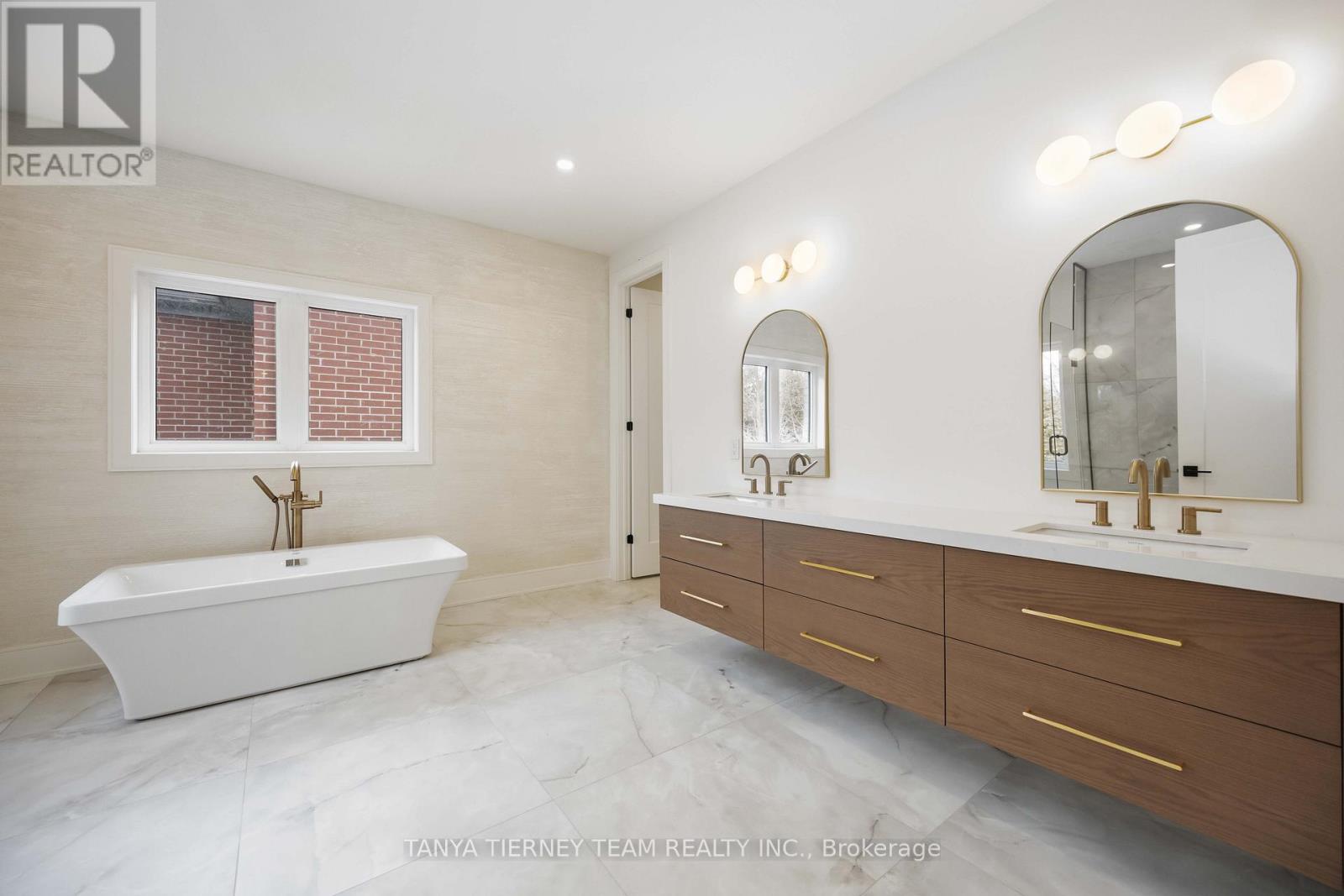 50 Carnwith Drive W, Whitby, Ontario  L1M 2N1 - Photo 32 - E12559938