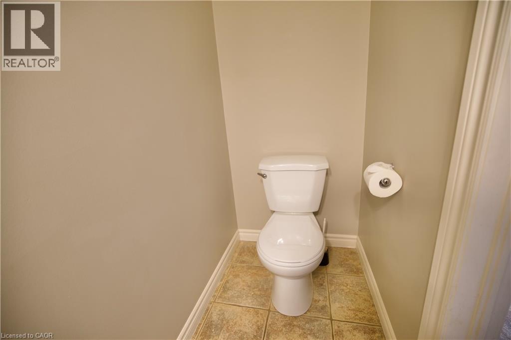 711 Cedar Bend Drive, Waterloo, Ontario  N2V 2R2 - Photo 20 - 40789360