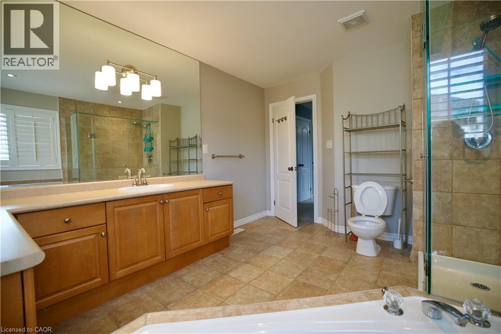 711 Cedar Bend Drive, Waterloo, Ontario  N2V 2R2 - Photo 30 - 40789360