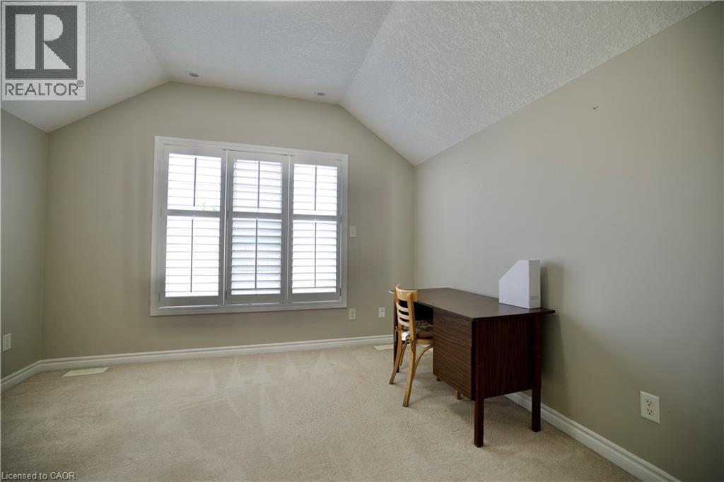 711 Cedar Bend Drive, Waterloo, Ontario  N2V 2R2 - Photo 31 - 40789360