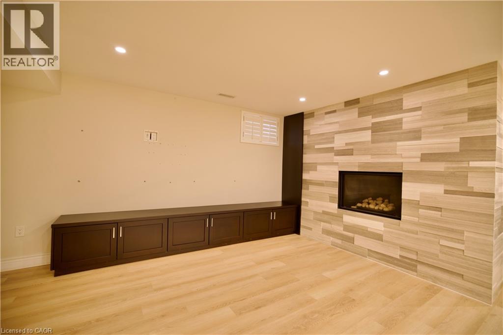 711 Cedar Bend Drive, Waterloo, Ontario  N2V 2R2 - Photo 41 - 40789360