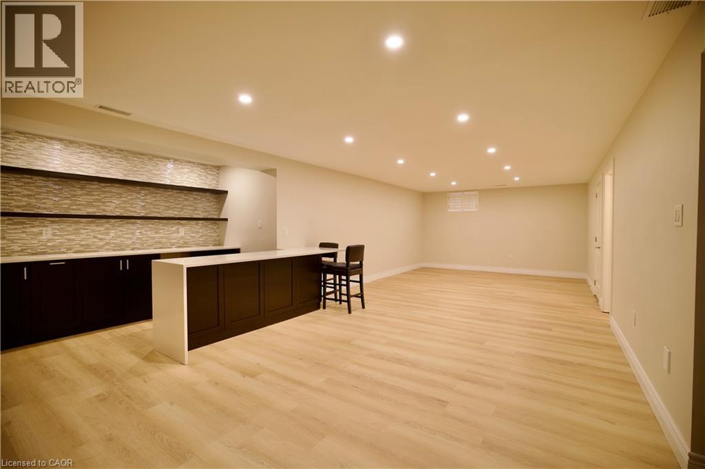 711 Cedar Bend Drive, Waterloo, Ontario  N2V 2R2 - Photo 44 - 40789360