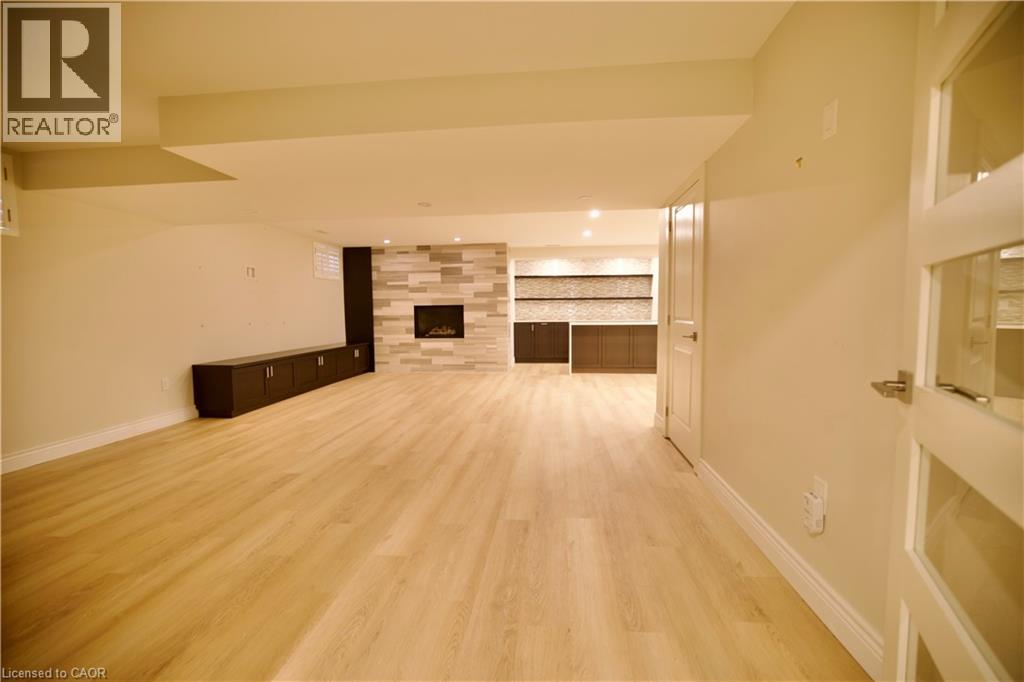 711 Cedar Bend Drive, Waterloo, Ontario  N2V 2R2 - Photo 45 - 40789360