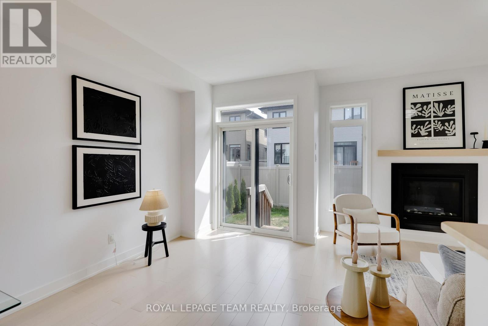 856 Clapham Terrace, Ottawa, Ontario  K2S 2P1 - Photo 11 - X12416333