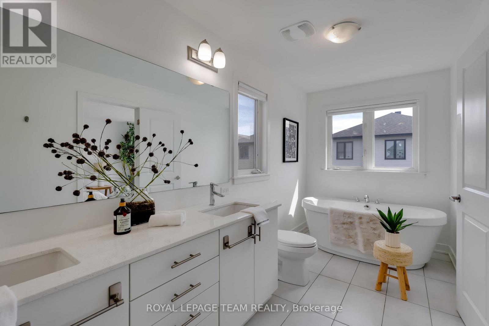 856 Clapham Terrace, Ottawa, Ontario  K2S 2P1 - Photo 19 - X12416333