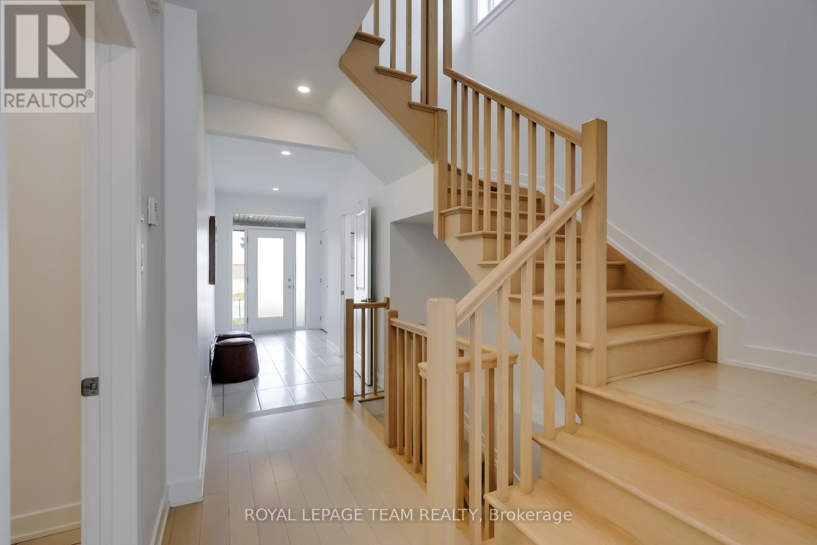 856 Clapham Terrace, Ottawa, Ontario  K2S 2P1 - Photo 27 - X12416333