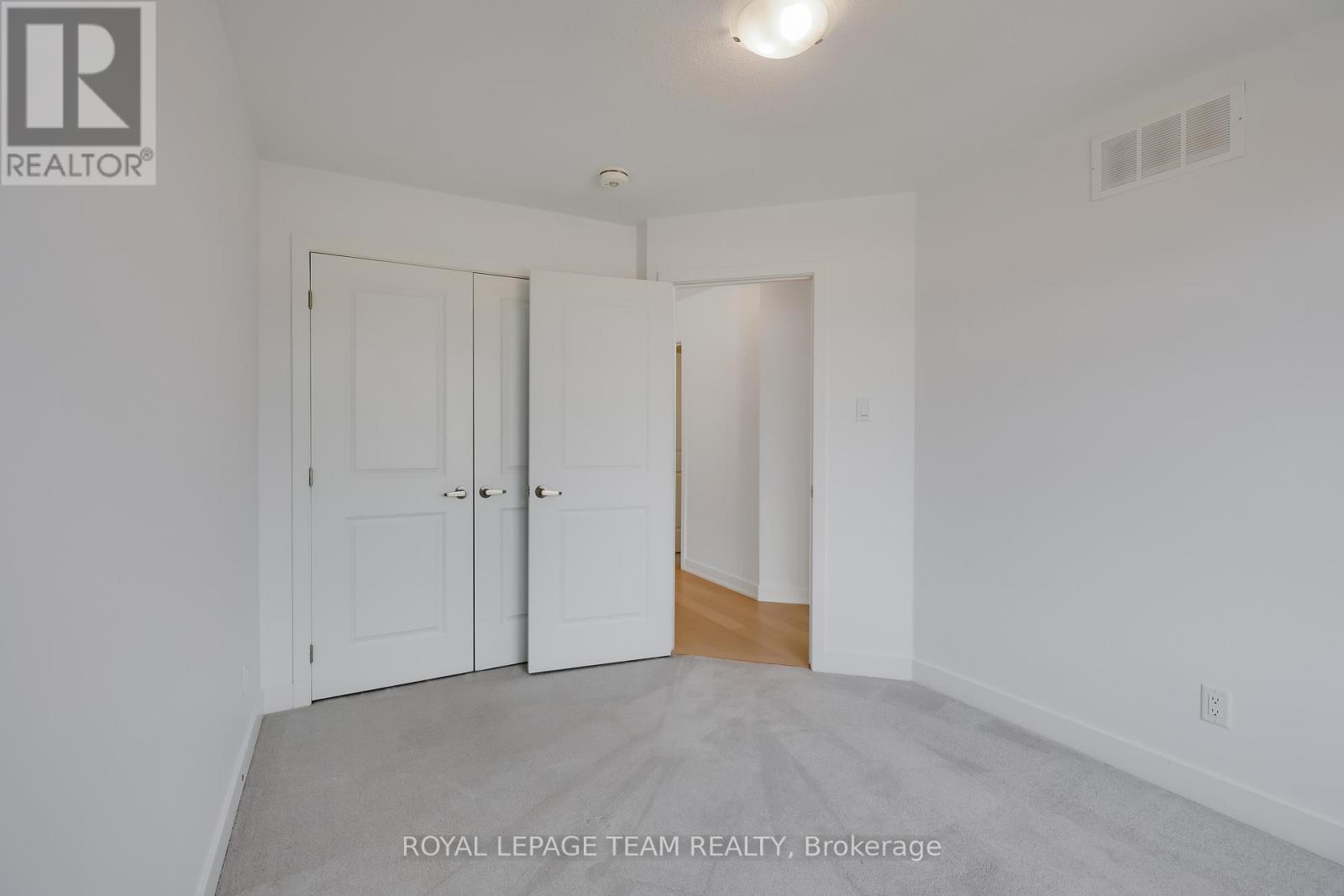 856 Clapham Terrace, Ottawa, Ontario  K2S 2P1 - Photo 33 - X12416333