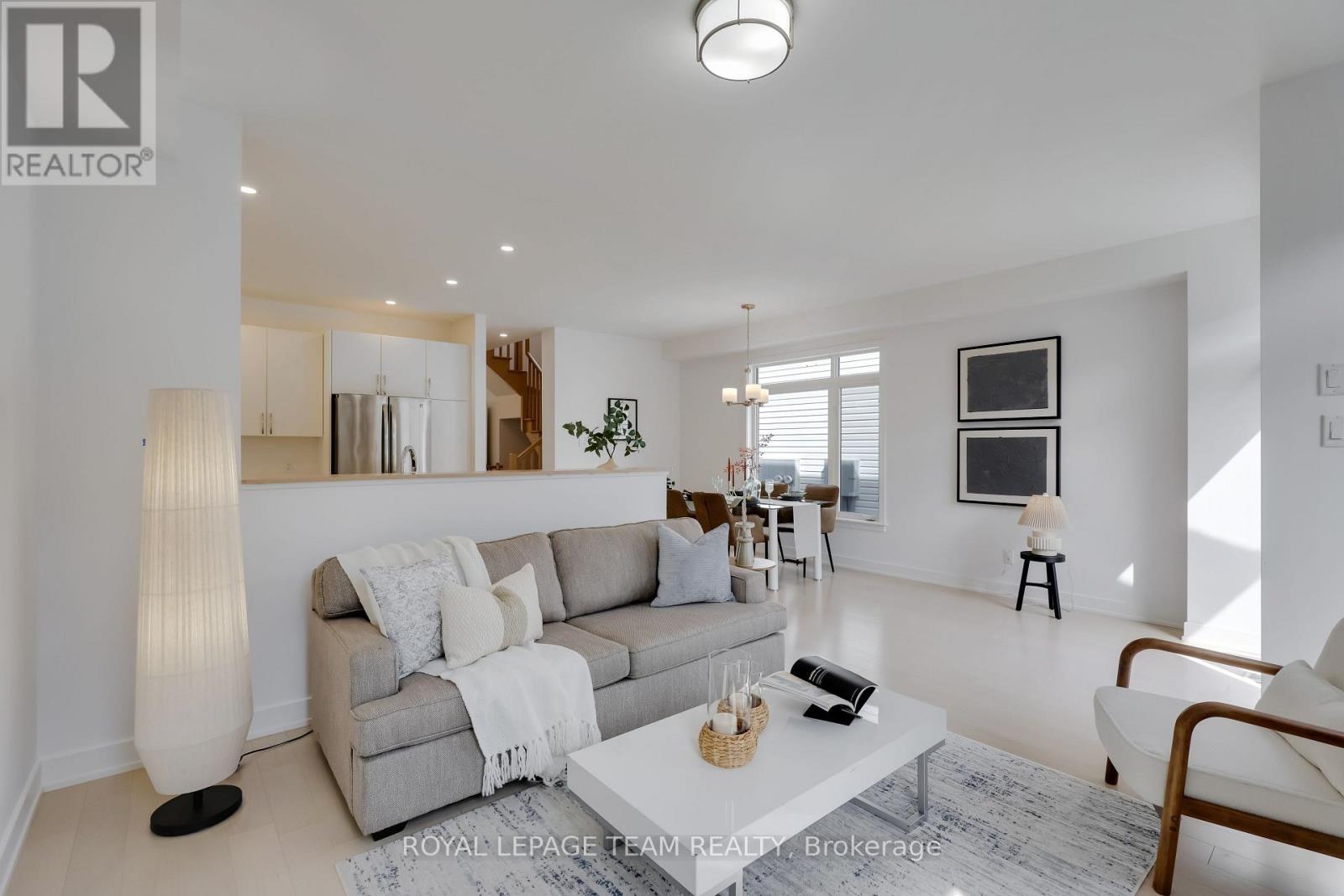 856 Clapham Terrace, Ottawa, Ontario  K2S 2P1 - Photo 9 - X12416333