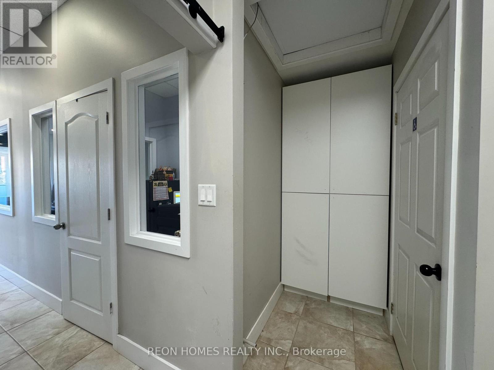 18 - 25 Karachi Drive, Markham, Ontario  L3S 0B5 - Photo 11 - N12559862