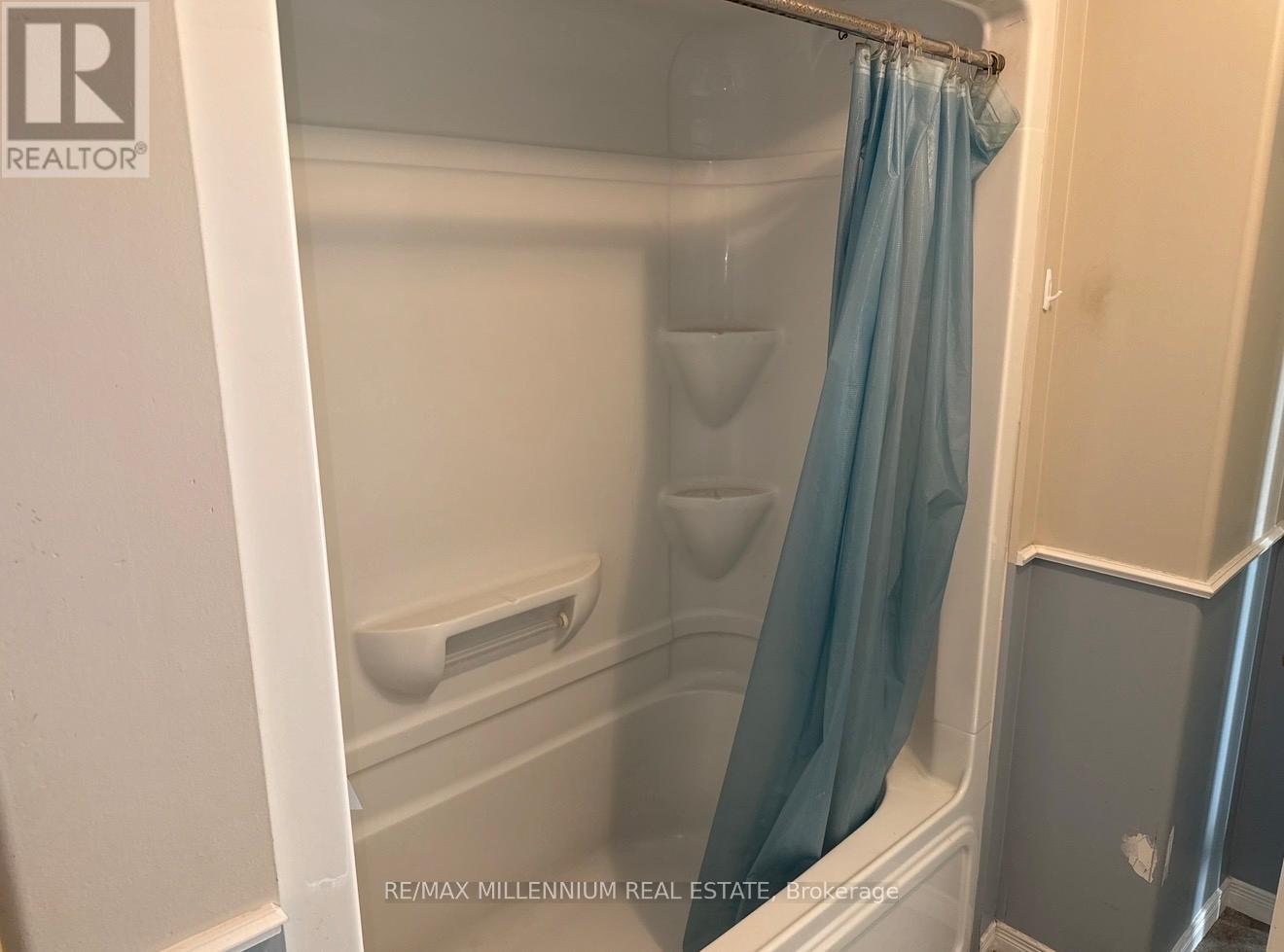 27 Shephard Avenue, New Tecumseth, Ontario  L9R 2E8 - Photo 18 - N12559878