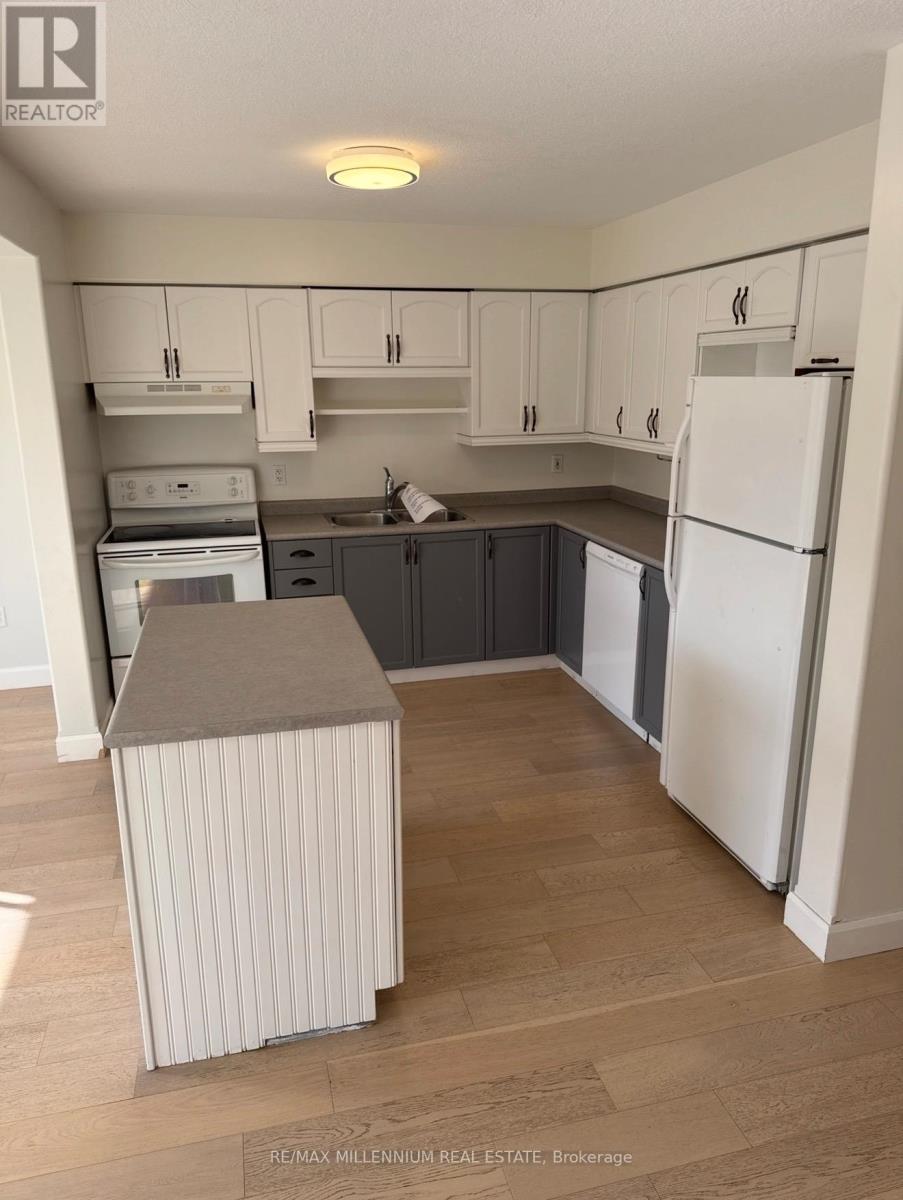 27 Shephard Avenue, New Tecumseth, Ontario  L9R 2E8 - Photo 4 - N12559878