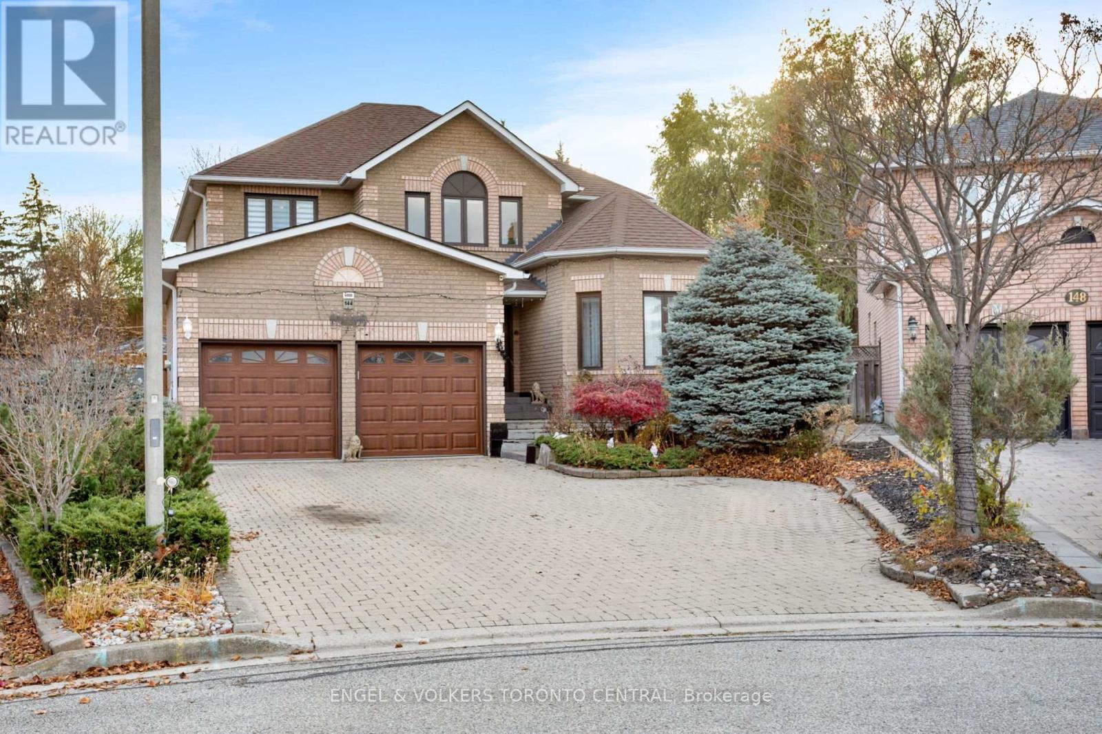 144 CLAREMONT LANE, Vaughan, Ontario