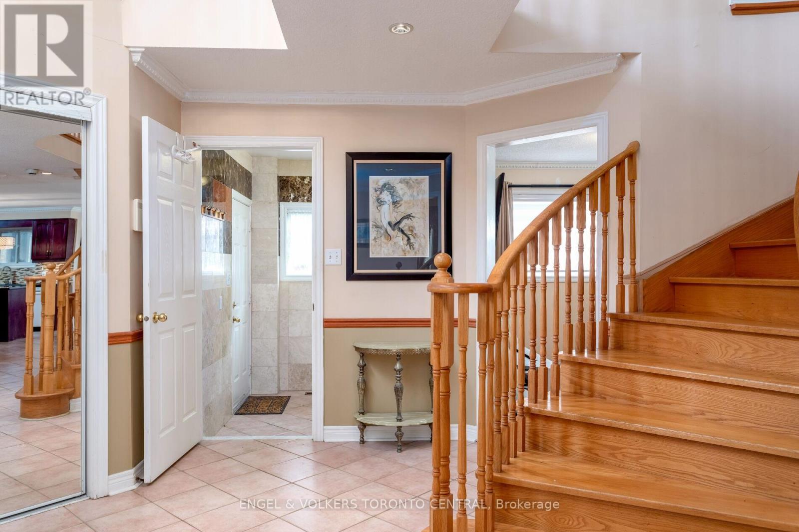 144 Claremont Lane, Vaughan, Ontario  L4L 8Z8 - Photo 17 - N12559886