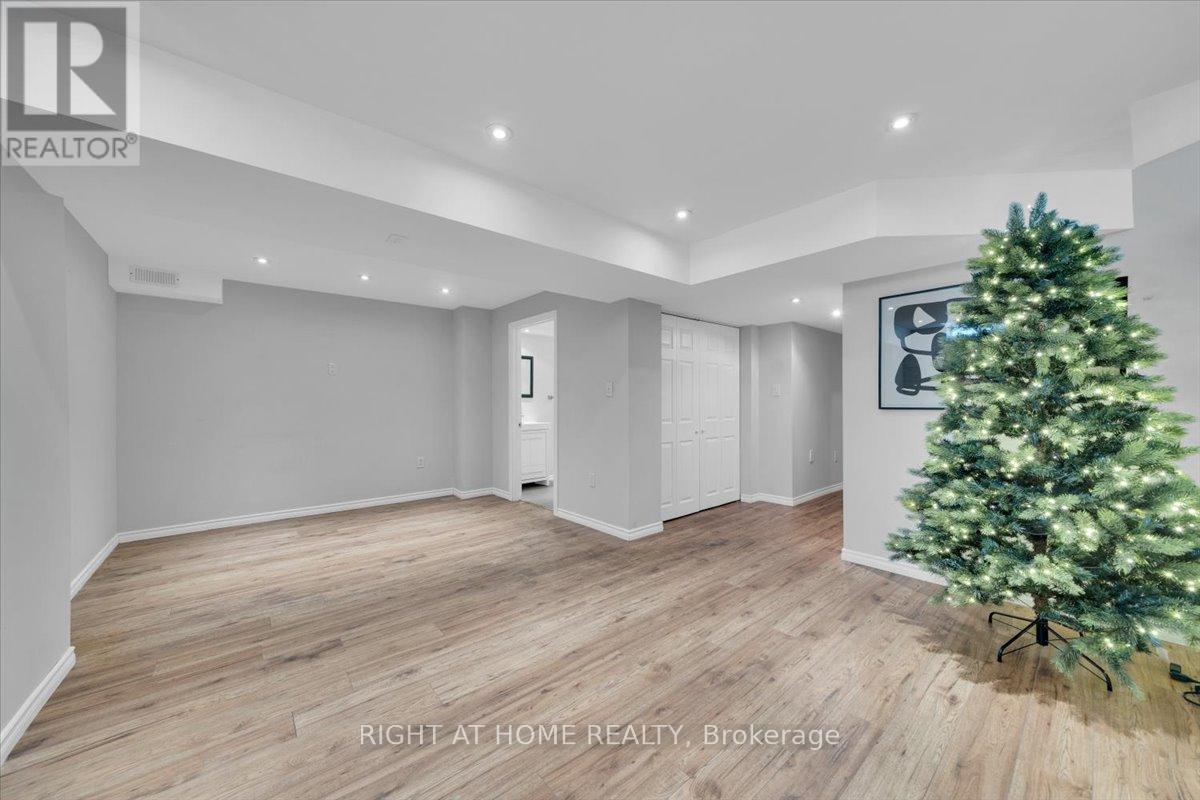 31 Brown Lane, Whitchurch-Stouffville, Ontario  L4A 0V1 - Photo 35 - N12559912