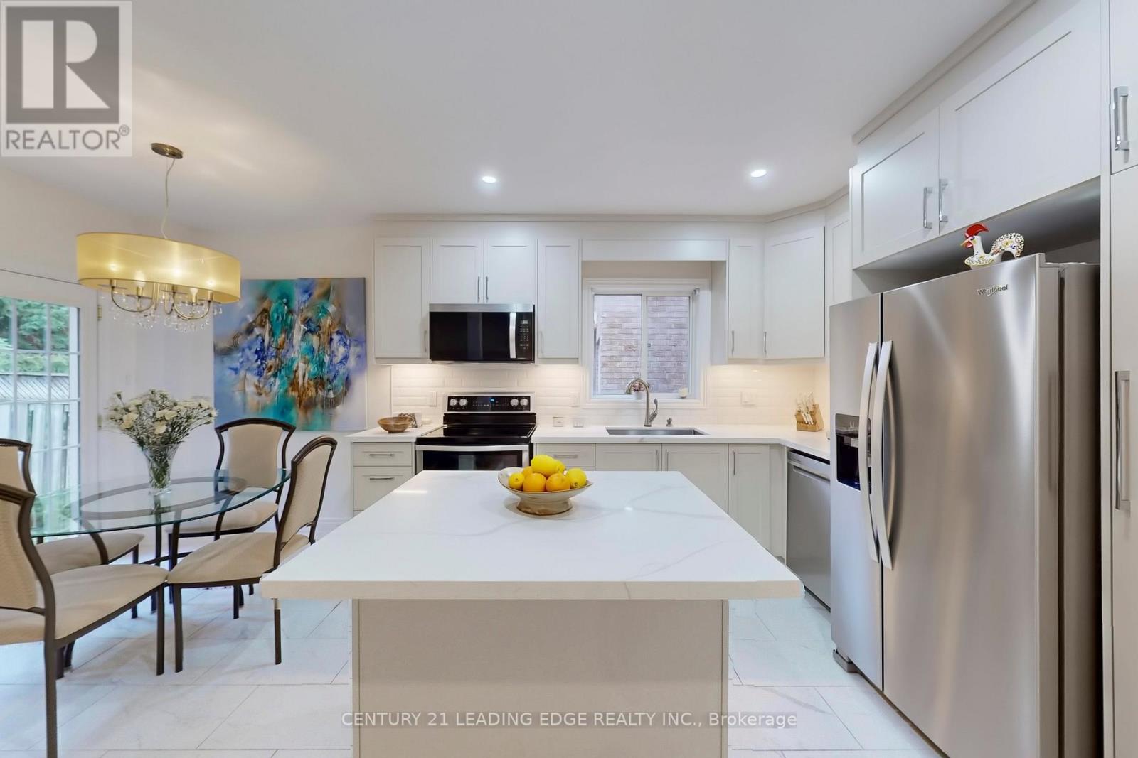 851 Hilton Boulevard, Newmarket, Ontario  L3X 2H7 - Photo 16 - N12559926