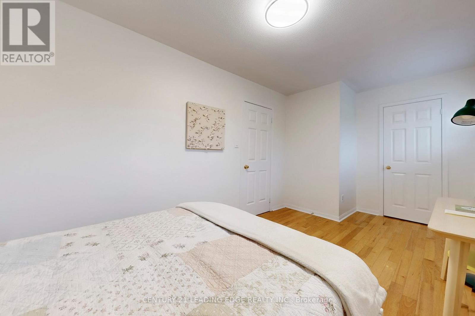 851 Hilton Boulevard, Newmarket, Ontario  L3X 2H7 - Photo 35 - N12559926