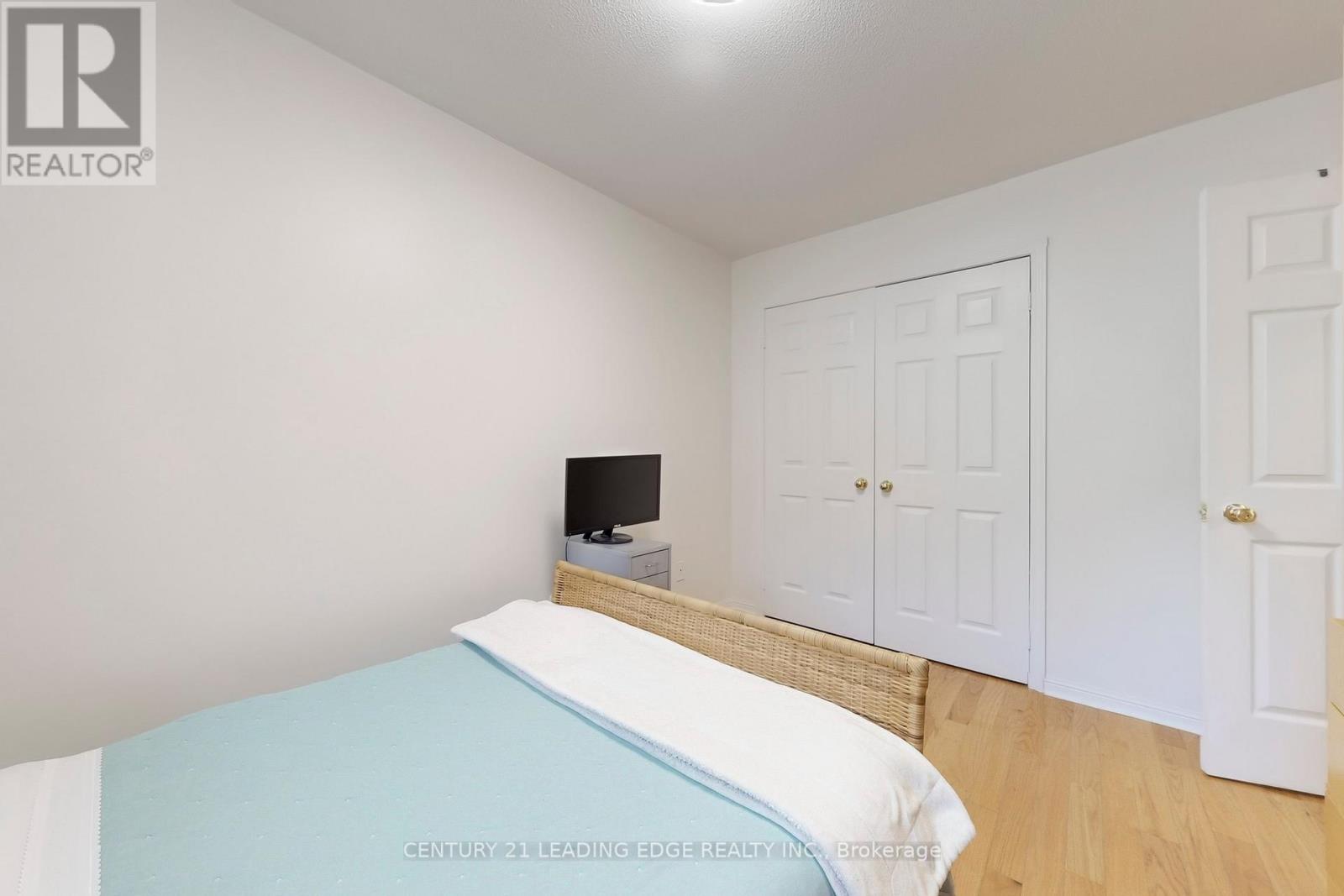 851 Hilton Boulevard, Newmarket, Ontario  L3X 2H7 - Photo 41 - N12559926