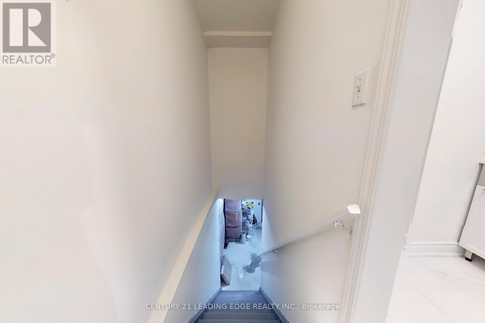 851 Hilton Boulevard, Newmarket, Ontario  L3X 2H7 - Photo 43 - N12559926