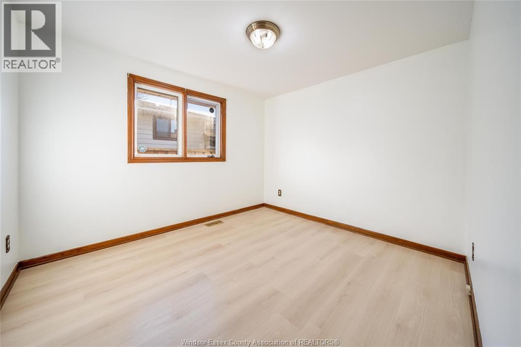 9223 Esplanade Drive, Windsor, Ontario  N8R 1J2 - Photo 20 - 25028858