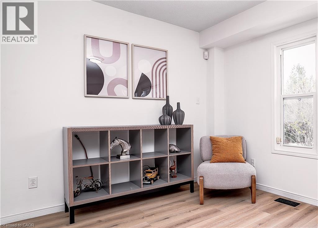 602 Winterberry Avenue, Waterloo, Ontario  N2V 2W5 - Photo 7 - 40787657