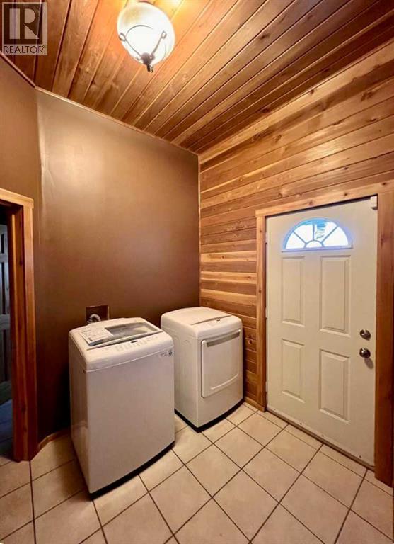 265135 Symons Valley Road Nw, Rural Rocky View County, Alberta  T4B 4R9 - Photo 17 - A2268433