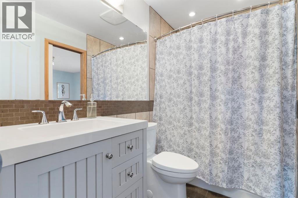 179 Quigley Drive, Cochrane, Alberta  T4C 1R4 - Photo 14 - A2269180