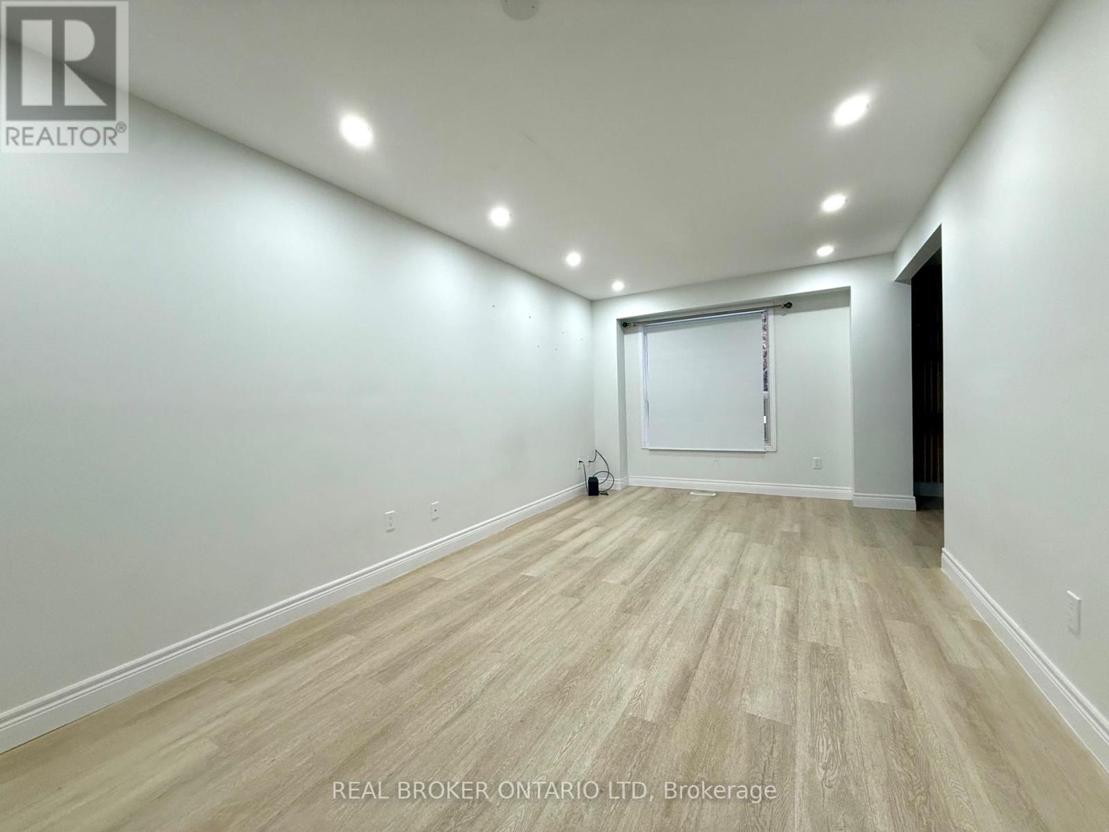 33 - 10 Chalkstone Drive, London South, Ontario  N6E 3Z9 - Photo 6 - X12560026