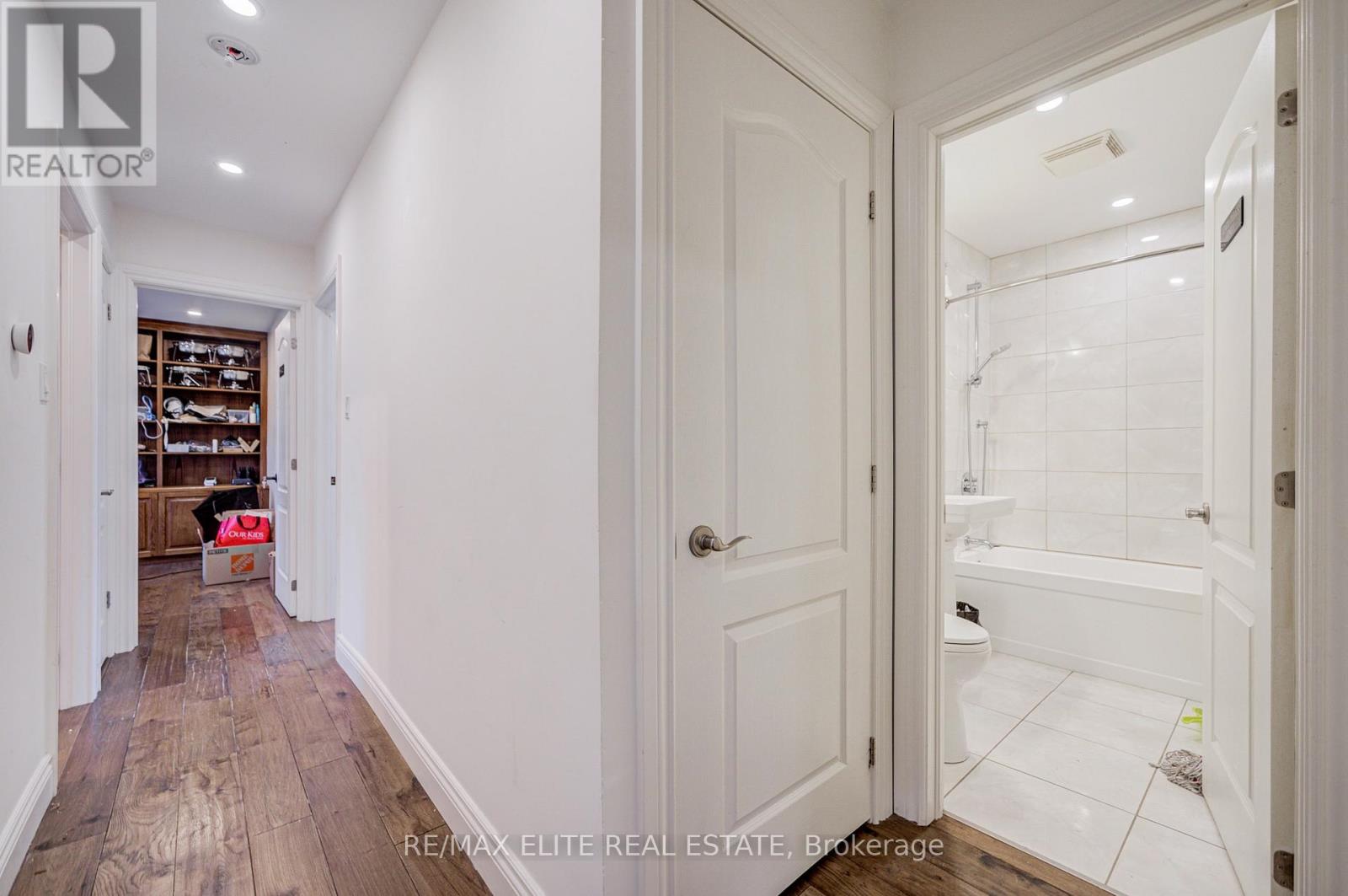 4909 Holborn Road, East Gwillimbury, Ontario  L0G 1M0 - Photo 19 - N12559752