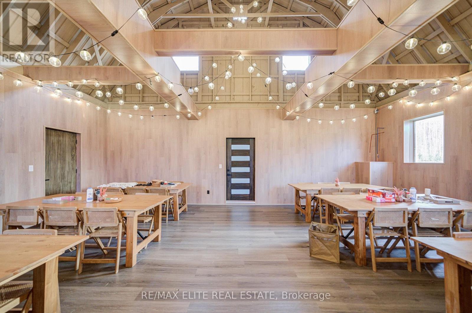 4909 Holborn Road, East Gwillimbury, Ontario  L0G 1M0 - Photo 41 - N12559752