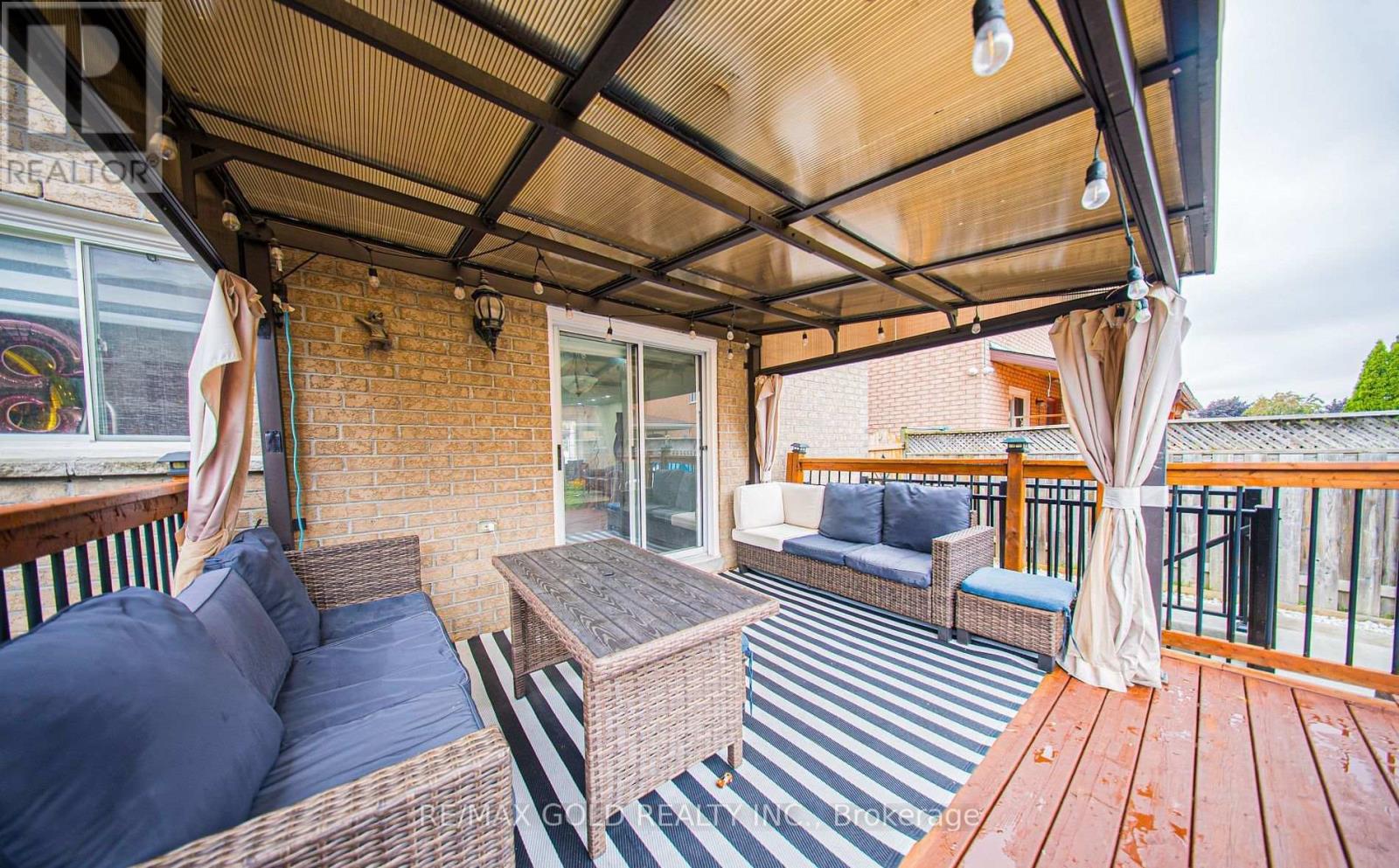 11 Flatlands Way, Brampton, Ontario  L6R 2B5 - Photo 27 - W12559498