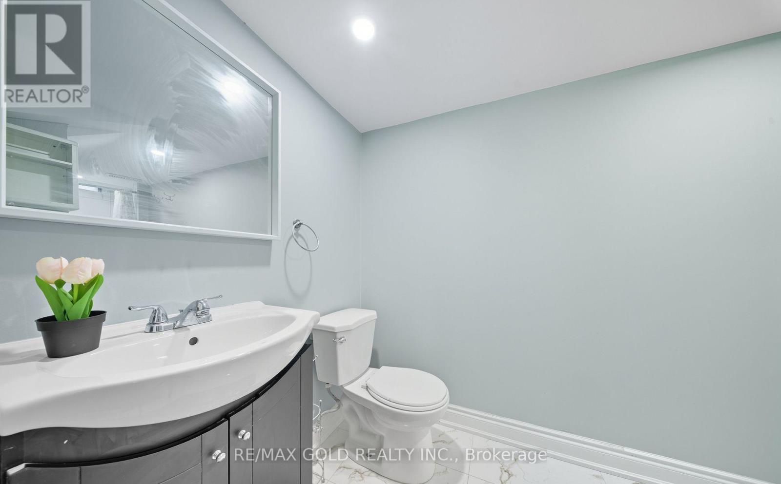 11 Flatlands Way, Brampton, Ontario  L6R 2B5 - Photo 21 - W12559498