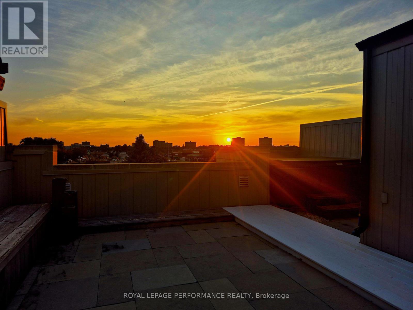 805 Kingsmere Avenue, Ottawa, Ontario  K2A 3J8 - Photo 37 - X12559982