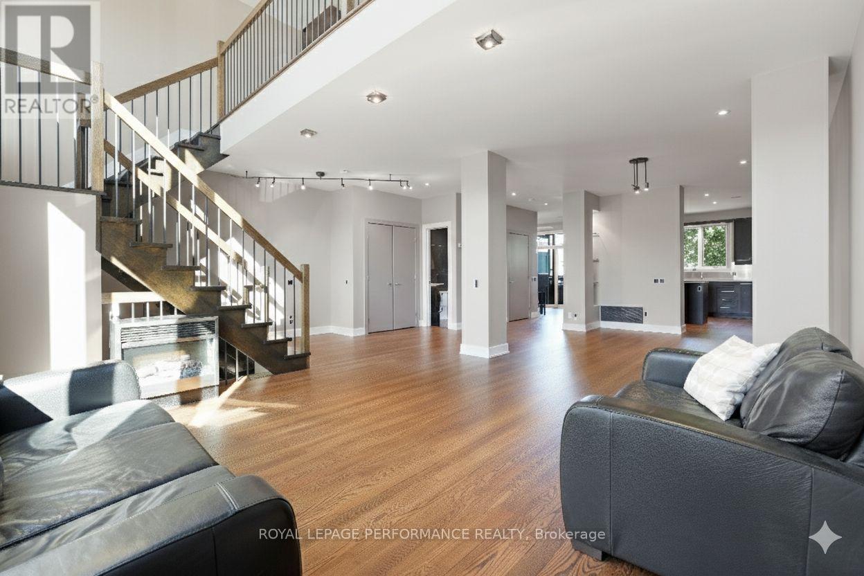 805 Kingsmere Avenue, Ottawa, Ontario  K2A 3J8 - Photo 5 - X12559982