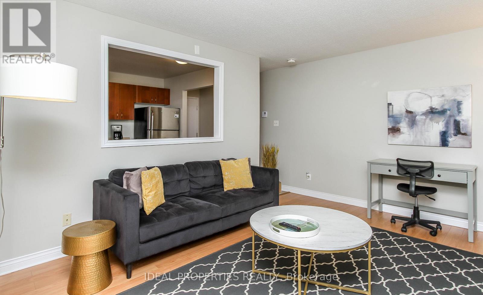 A - 276 Carruthers Avenue, Ottawa, Ontario  K1Y 1N9 - Photo 2 - X12560004