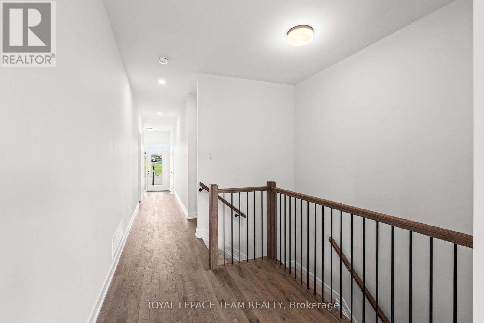 1034 Turner Drive, Brockville, Ontario K6V 0G8 - Photo 11 - X12560060