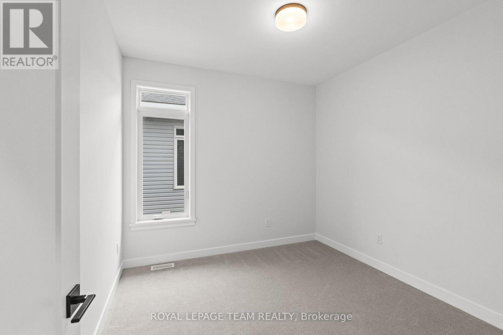 1034 Turner Drive, Brockville, Ontario K6V 0G8 - Photo 12 - X12560060