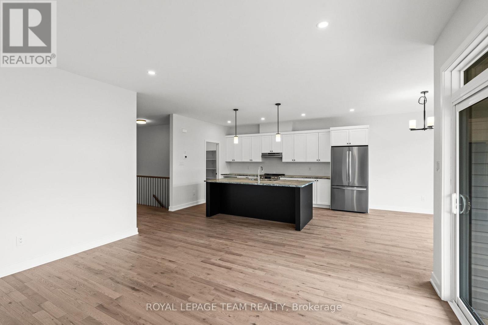 1034 Turner Drive, Brockville, Ontario K6V 0G8 - Photo 8 - X12560060