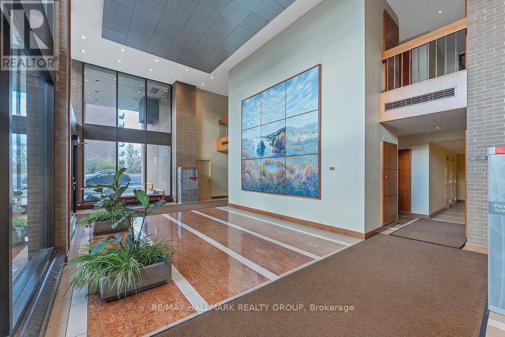 350 - 505 St Laurent Boulevard, Ottawa, Ontario K1K 3X4 - Photo 2 - X12560124